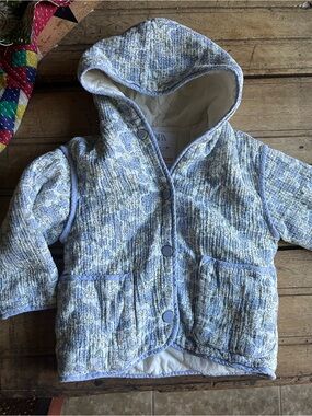 Zara Floral Quilted Hooded Jacket in Light Blue and White